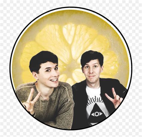 dan and phil kiss|danandphil: Dan Howell and AmazingPhil .